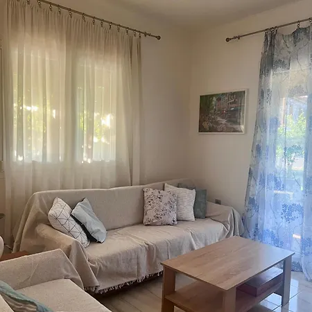 Beverly House Kriopigi
